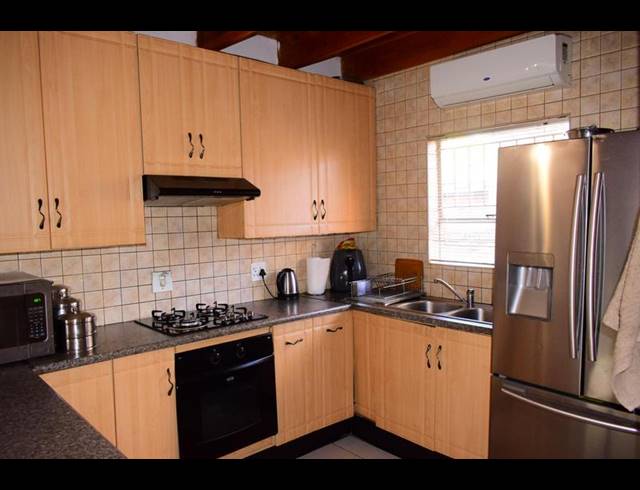 3 BEDROOM HOUSE FOR SALE IN EDLEEN